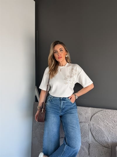 Beyaz Boru Boncuklu Marka Model Tshirt