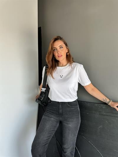 Beyaz Panda Figürlü Tshirt