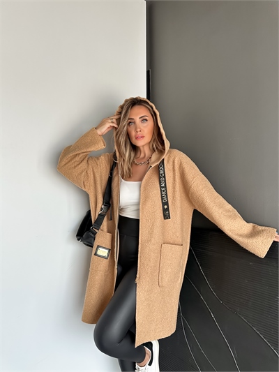 Camel Kapşonlu Dance Yazılı Kaban