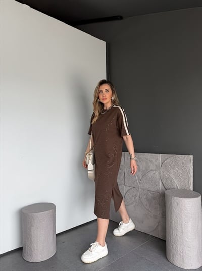 Kahve Işıltılı Şeritli Modal Elbise