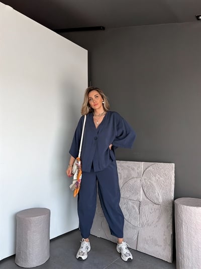 Lacivert Tek Düğme Yırtmaçlı Tensel Takım