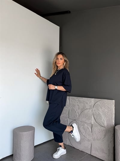 Lacivert Yanları Yırtmaçlı Basic Modal Takım