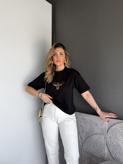 Siyah Arı İşlemeli Cotton Tshirt