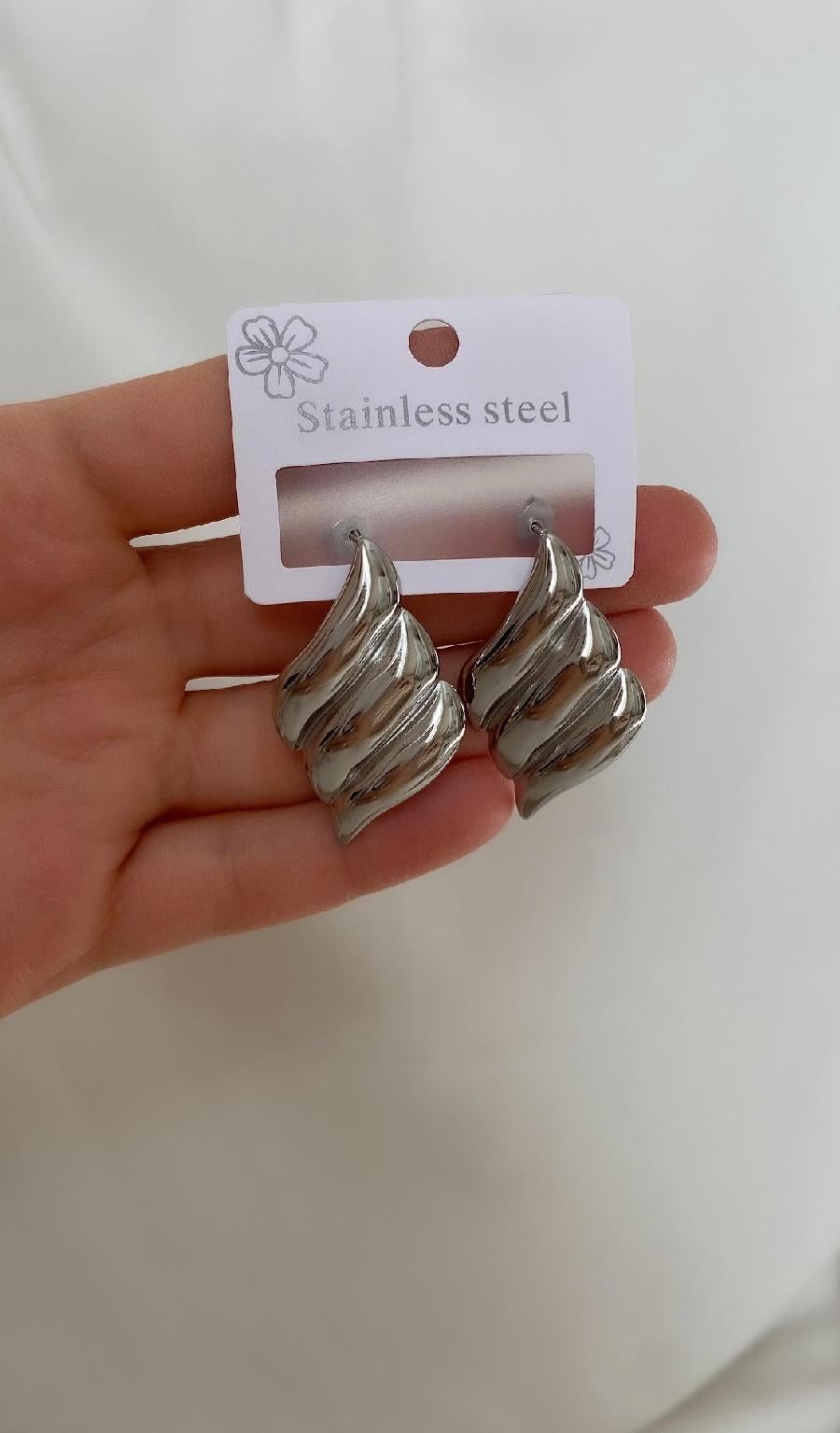10065 Çelik Küpe