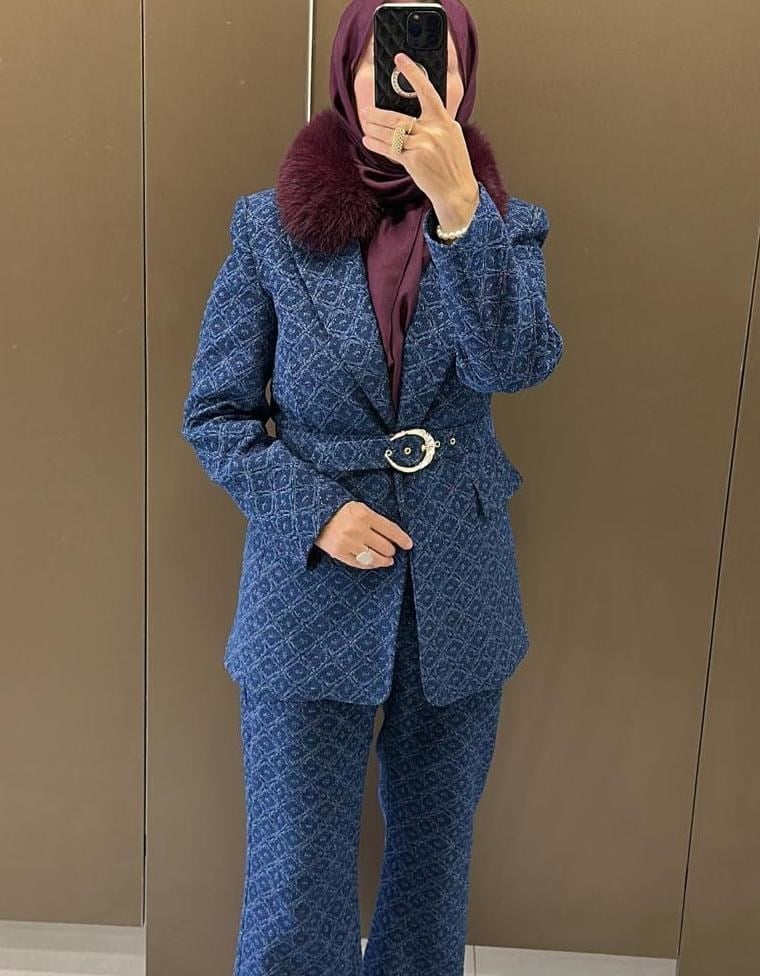KAHMA YAKASI KÜRKLÜ CEKET