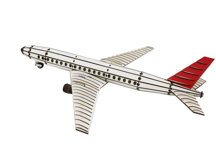 İleri Seviye Hava TaşıtlarıBoeinge 777 Yolcu Uçağı Hava Taşıtı Maketi | İleri Seviye3D Sergi