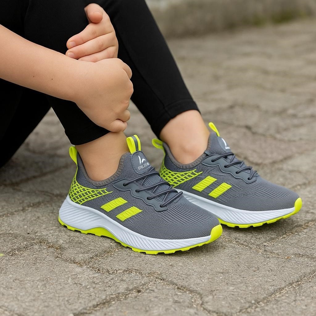 Unisex Çocuk Bağcıklı Poli Taban Triko Spor Ayakkabı-Füme-Sarı