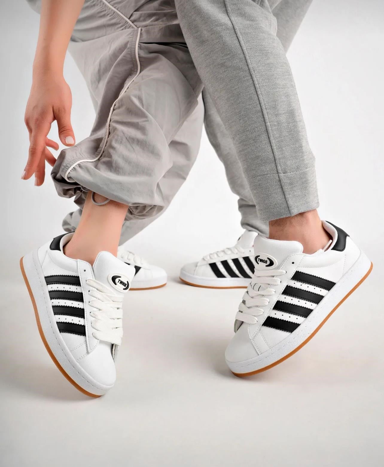Unisex Klasik Bağcıklı Ortopedik Spor Sneaker Ayakkabı-Beyaz-Siyah