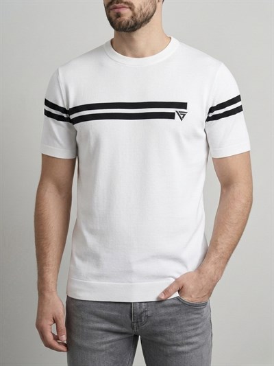  Erkek Beyaz Çizgili Bisiklet Yaka Slim Fit T-Shirt