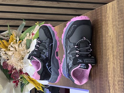 Çocuk Su Geçirmez Ortopedik Ayakkabı- Siyah Pembe