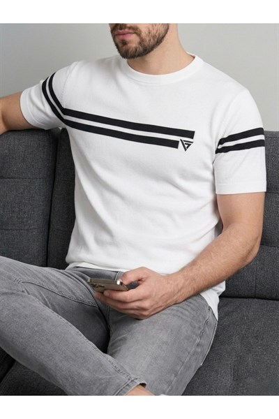 Erkek Siyah Çizgili Bisiklet Yaka Slim Fit T-Shirt