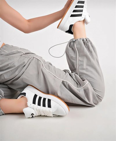 Unisex Klasik Bağcıklı Ortopedik Spor Sneaker Ayakkabı-Beyaz-Siyah
