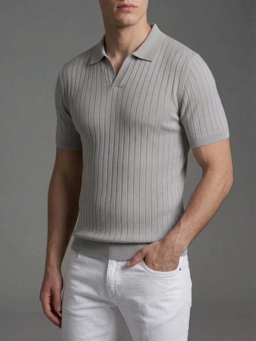 Homiro.com.tr'de erkekler için şık ve rahat slim fit ekru triko polo yaka t-shirt gri renk seçeneğiyle! Kaliteli kumaşı ve şık tasarımı ile gardırobunuzun vazgeçilmezi olmaya aday. Hemen inceleyin!