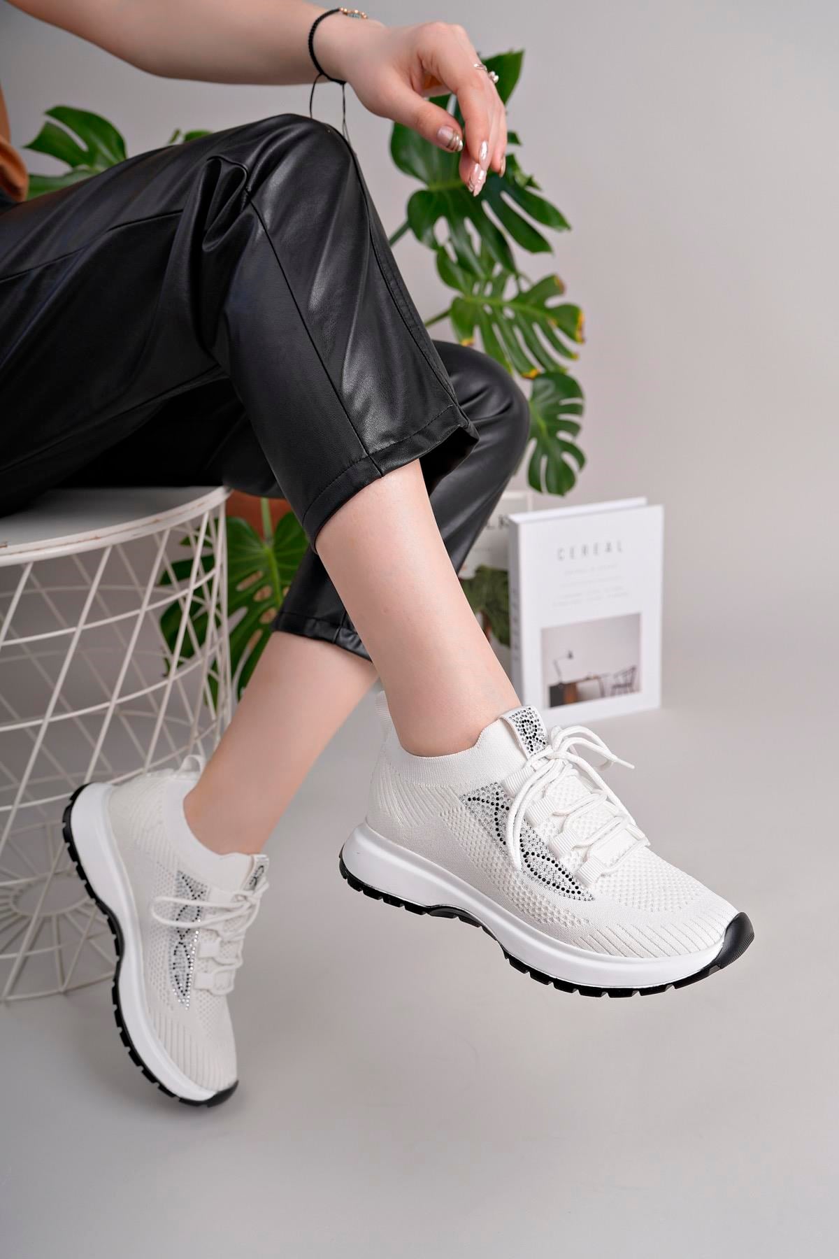 Kadın Bağcıklı Triko Poli Taban Spor Sneaker Ayakkabı-Beyaz