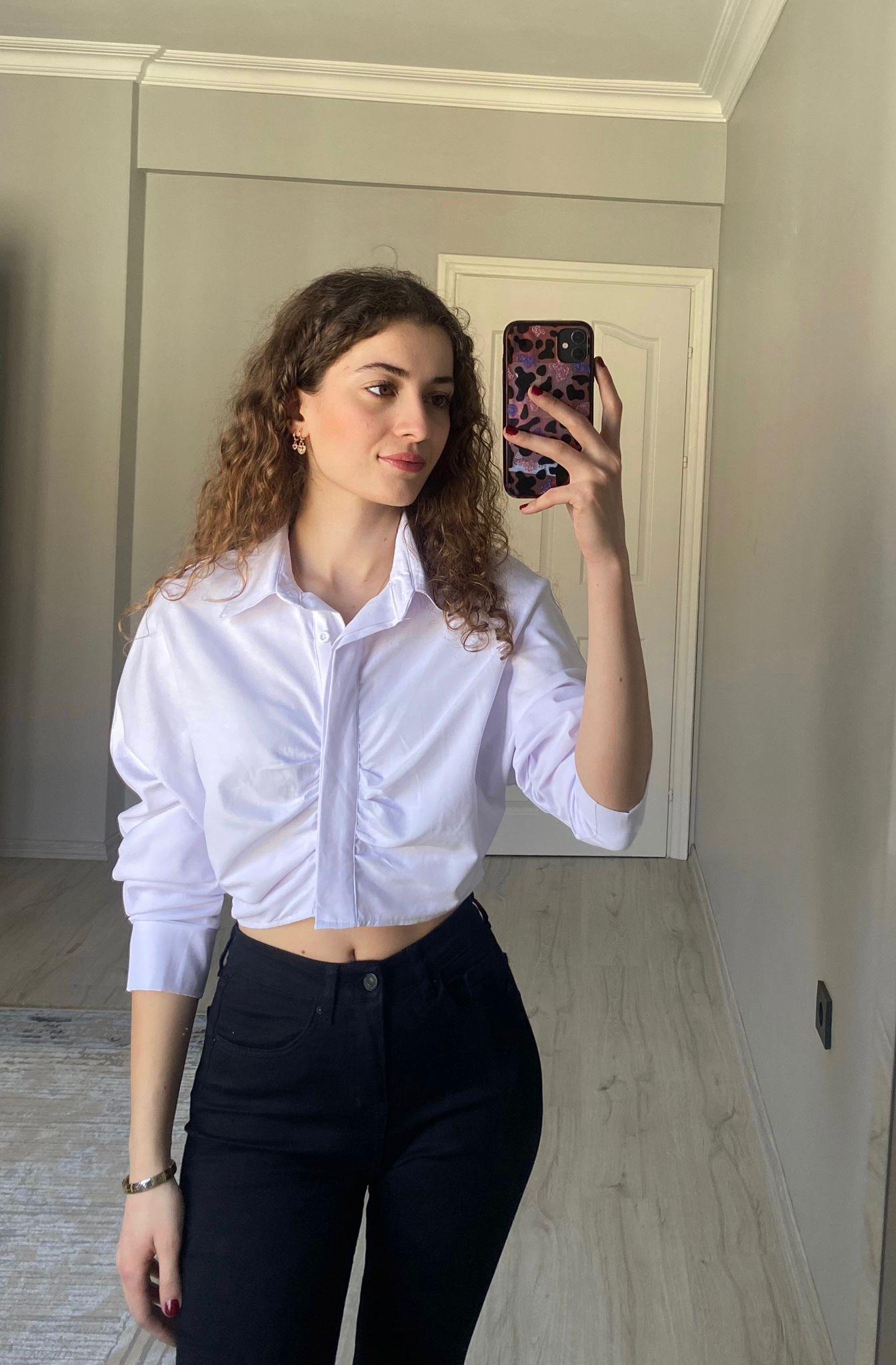 Beyaz Büzgülü Crop Popln Gömlek