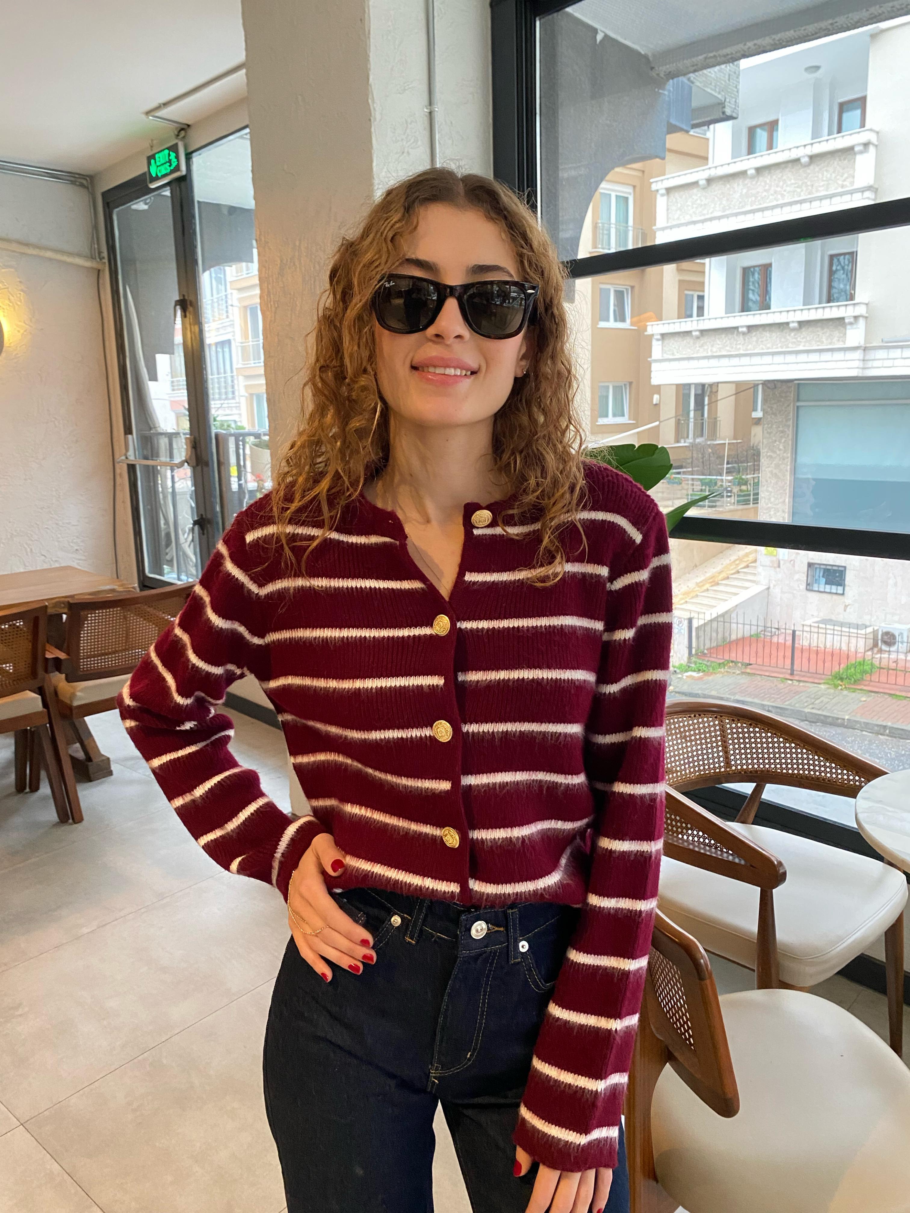 Çizgili Şardonlu Tüylü Gold Düğmeli Bisiklet Yaka Hırka-Bordo