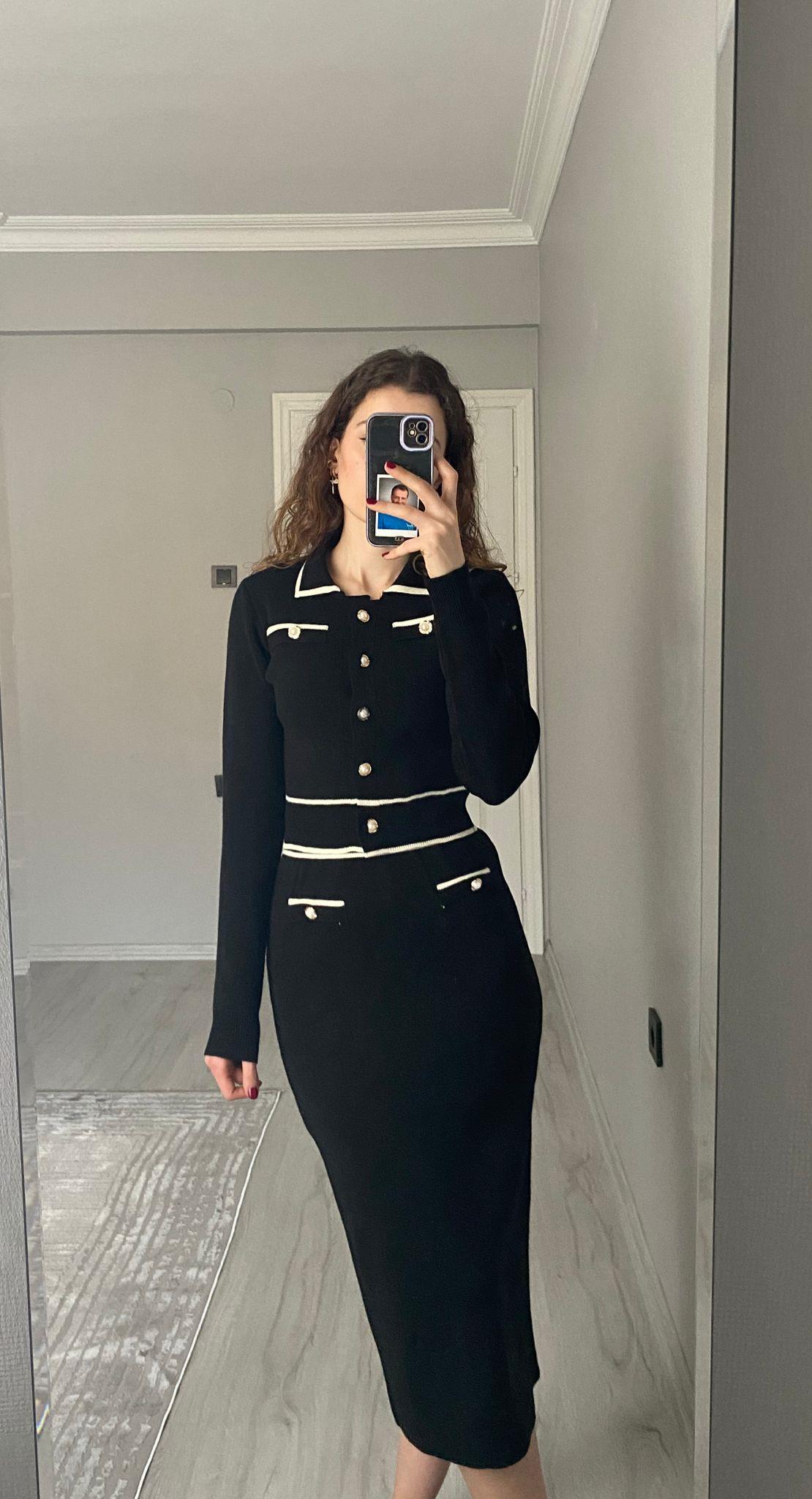 Gold Düğmeli Hırka Etek Triko Takım