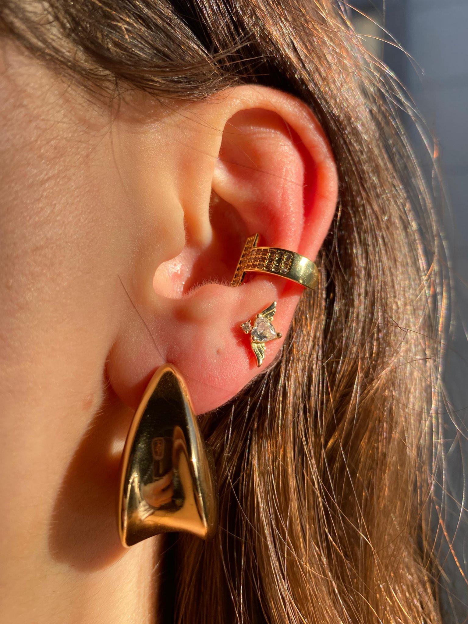 Gold Sallantılı Bombeli Vintage Küpe