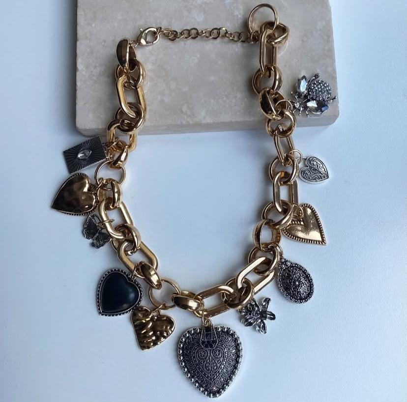 Tasarım Gold Charmlı Marka Model Kolye