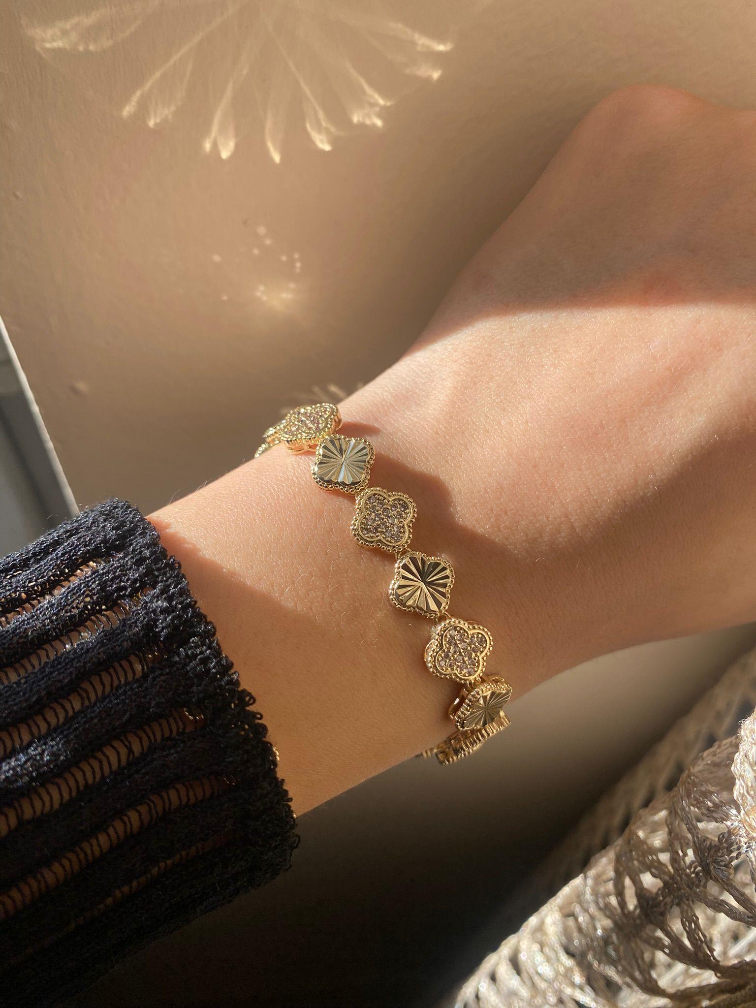 Yarı Taşlı Yonca Gold Çelik Bileklik