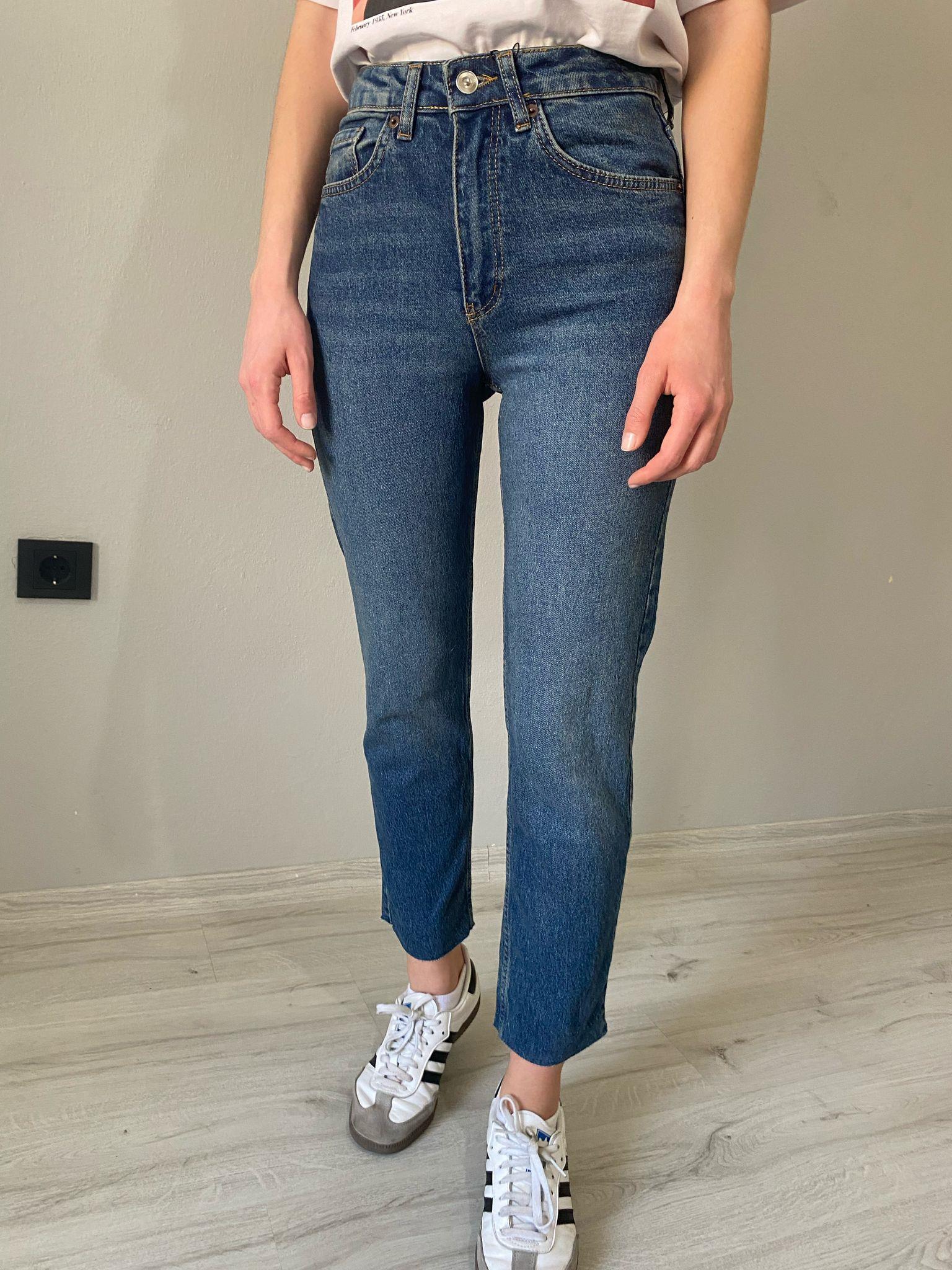 Yüksek Bek Likralı Kesik Paça Boyfit Jean Lacivert Yıkamalı