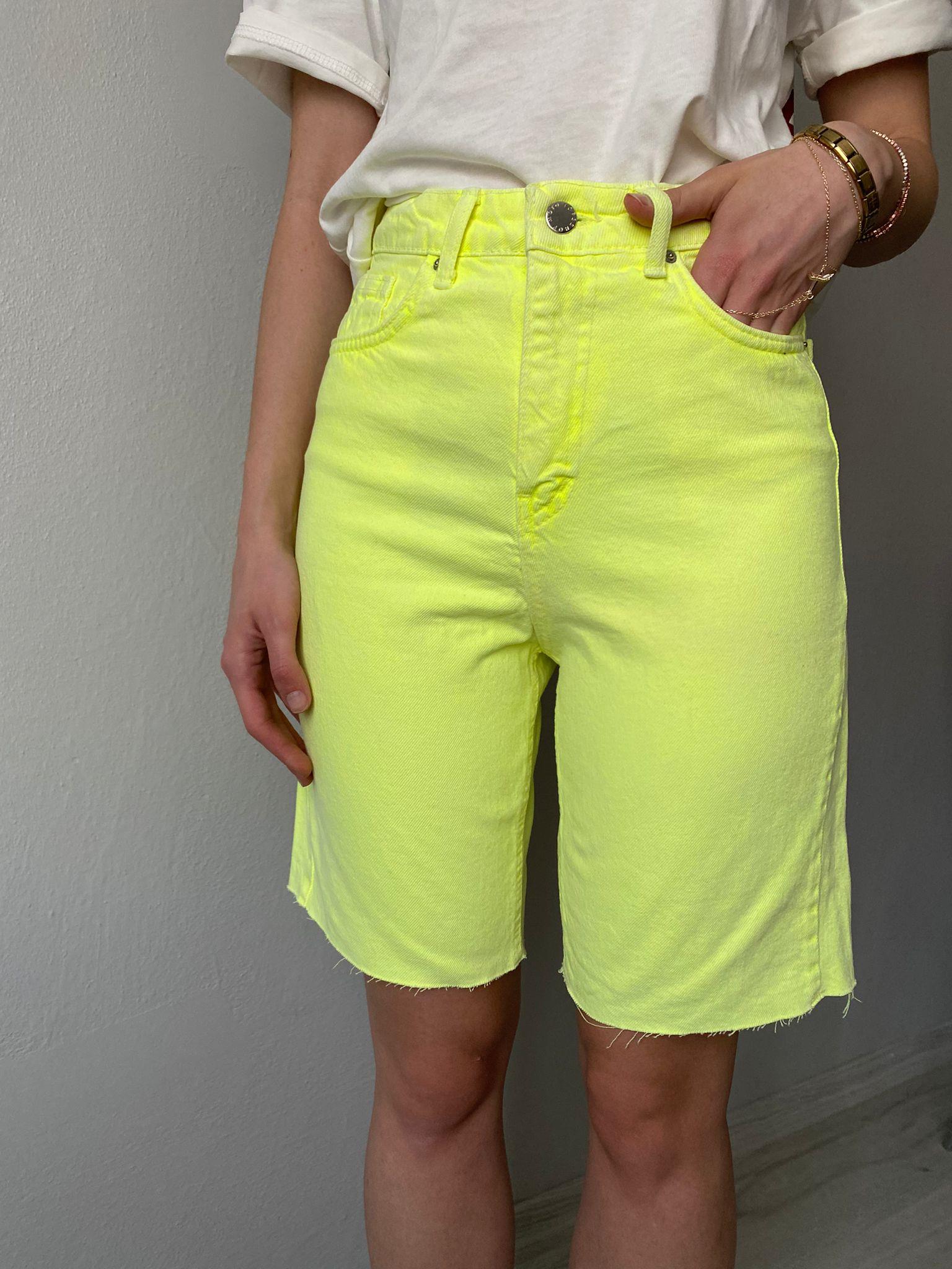 Yüksek Bel Denim Şehir Boy Şort Sarı