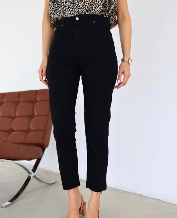 Yüksek Bel Kesik Paça Boyfit Siyah