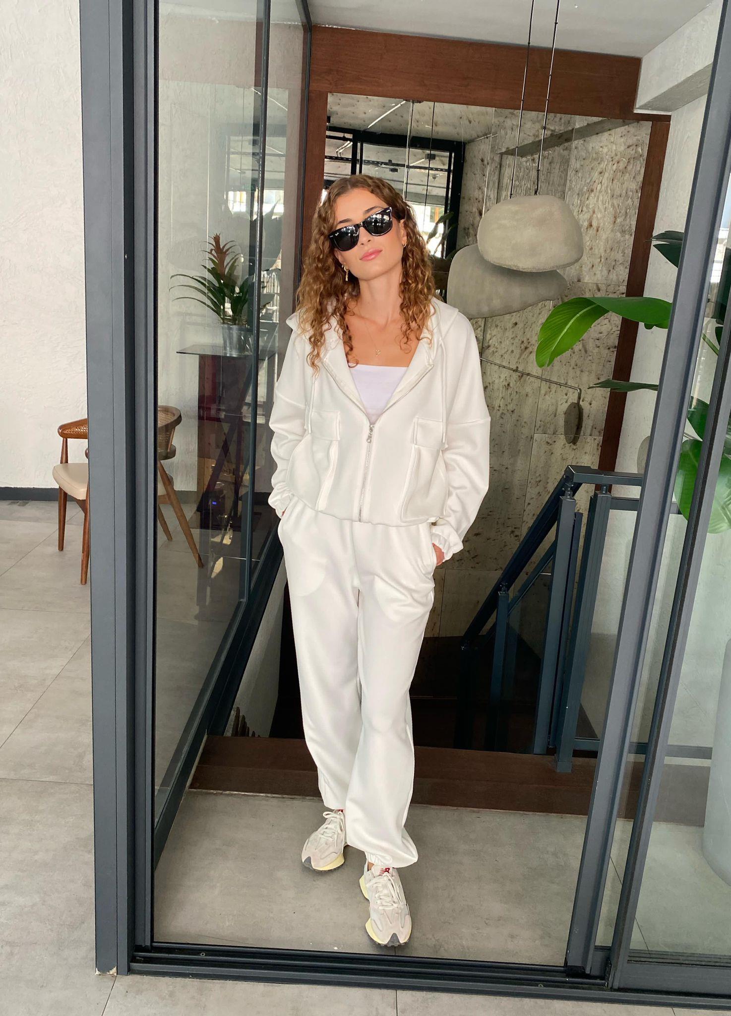 Beyaz Fermuarlı Modal Kumaş Eşofman Takımı