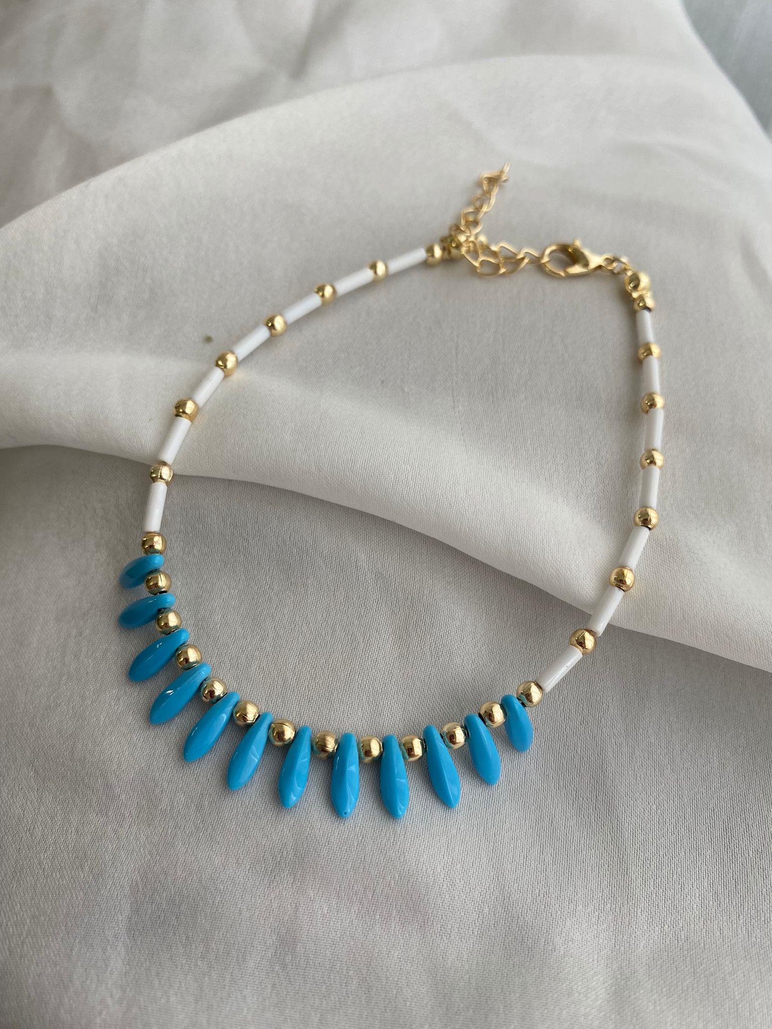 Beyaz Mavi Sarkık Boncuk Halhal