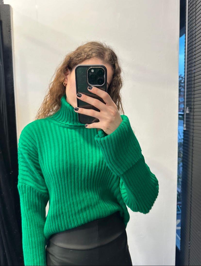 Boğazlı Fitilli Uzun Kol Kazak