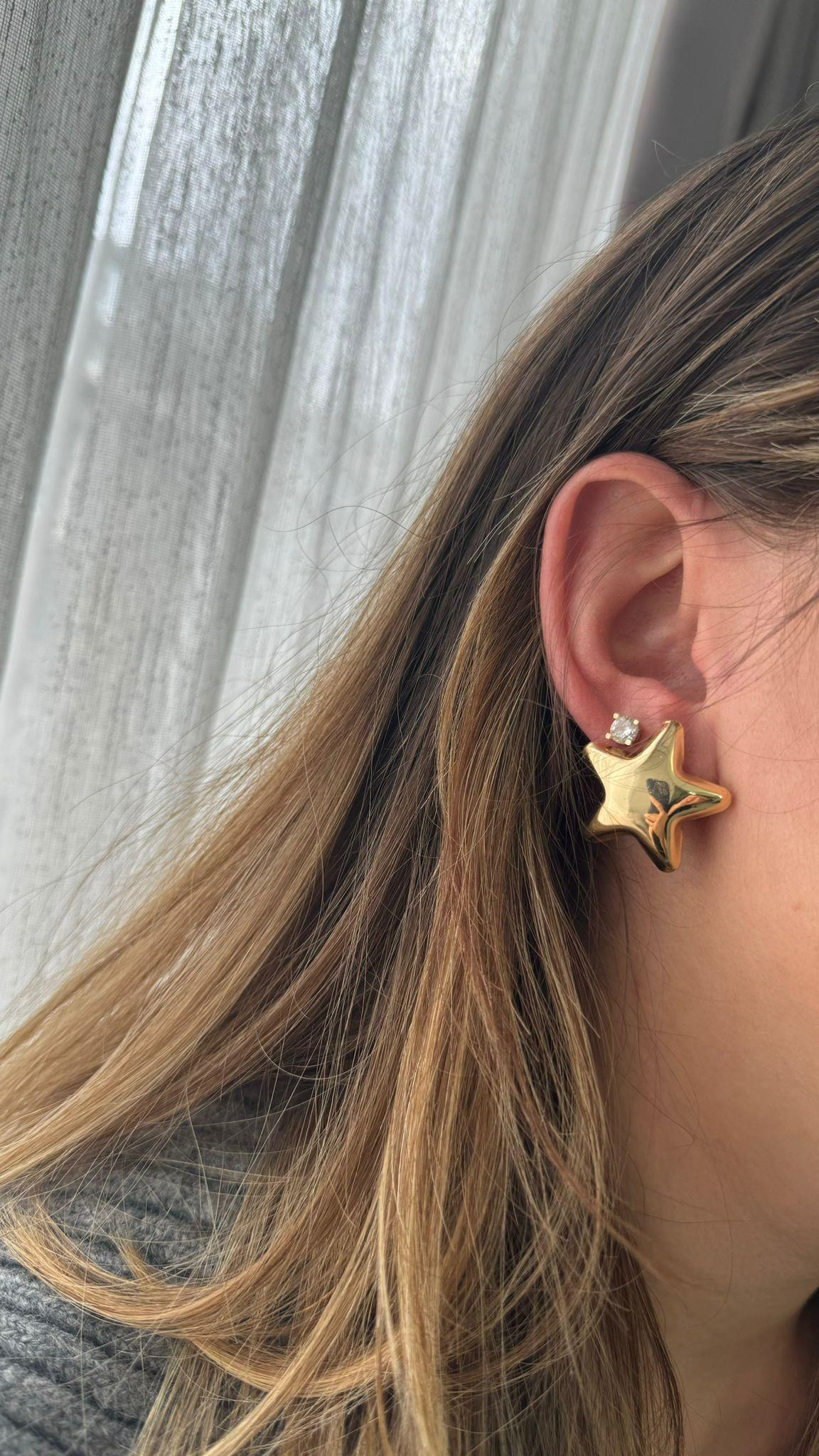 Gold Parlak Yıldız Plaka Küpe