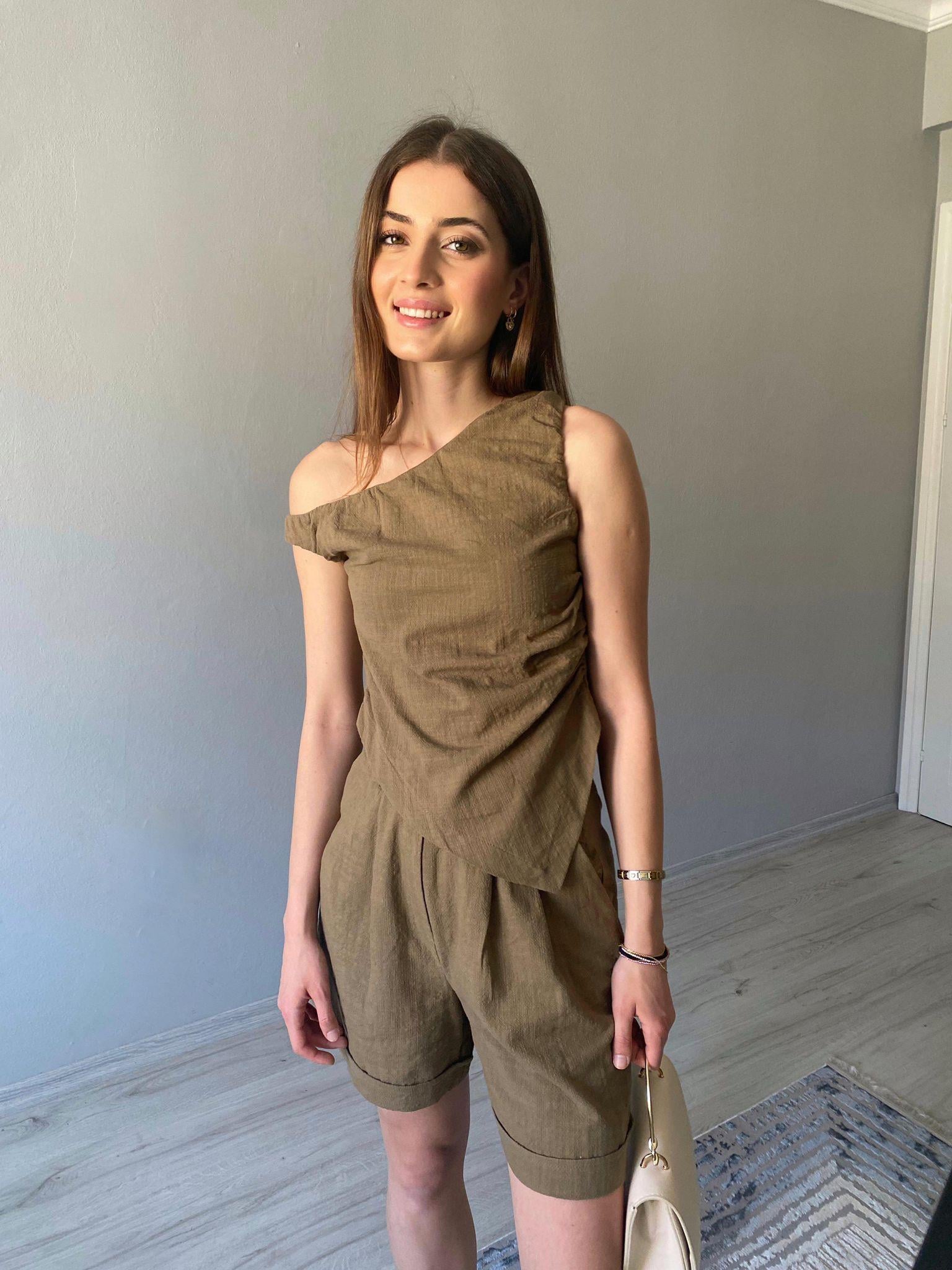 Haki Asitmetrik Bluz Şort Keten Takım