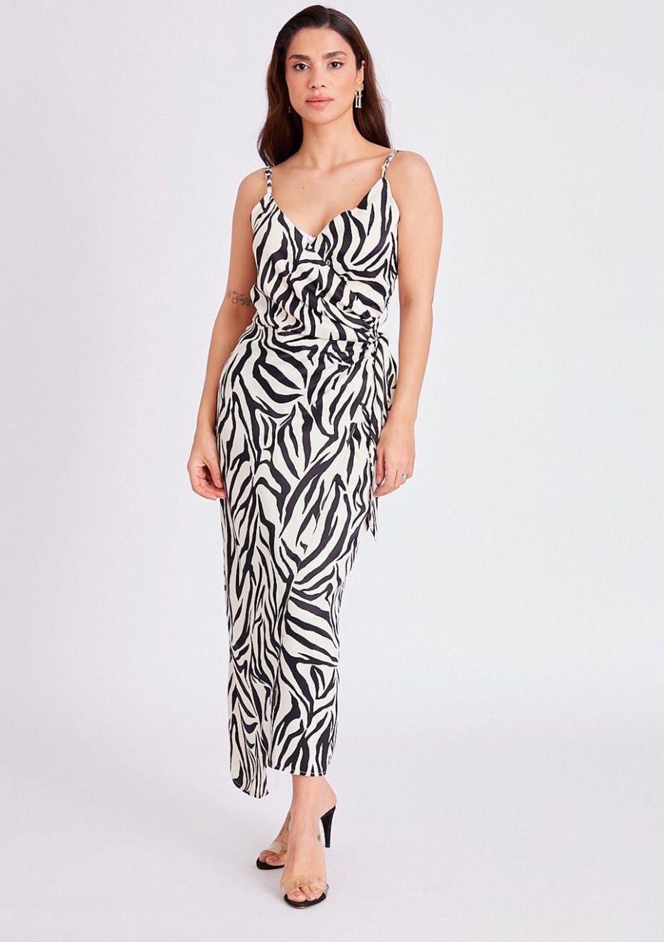 İpek Saten Ip Askılı Kapaklı Midi Boy Elbise Siyah