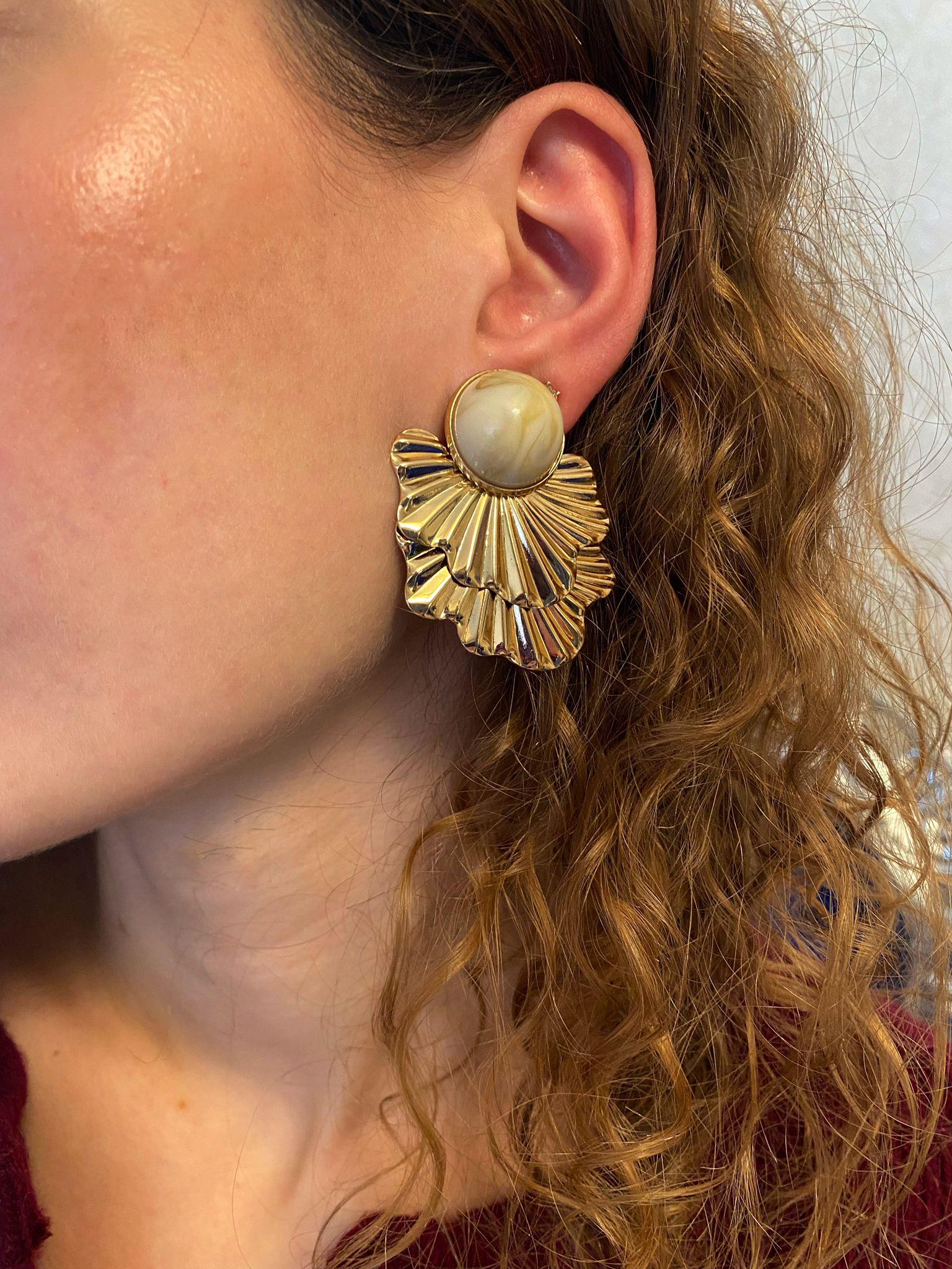 Krem Bordo Detay Yaprak Küpe