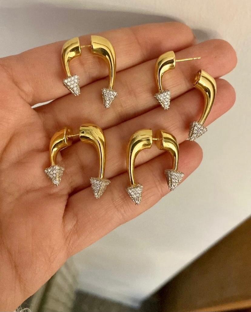 Marka Model Taşlı Marla Gold Küpe