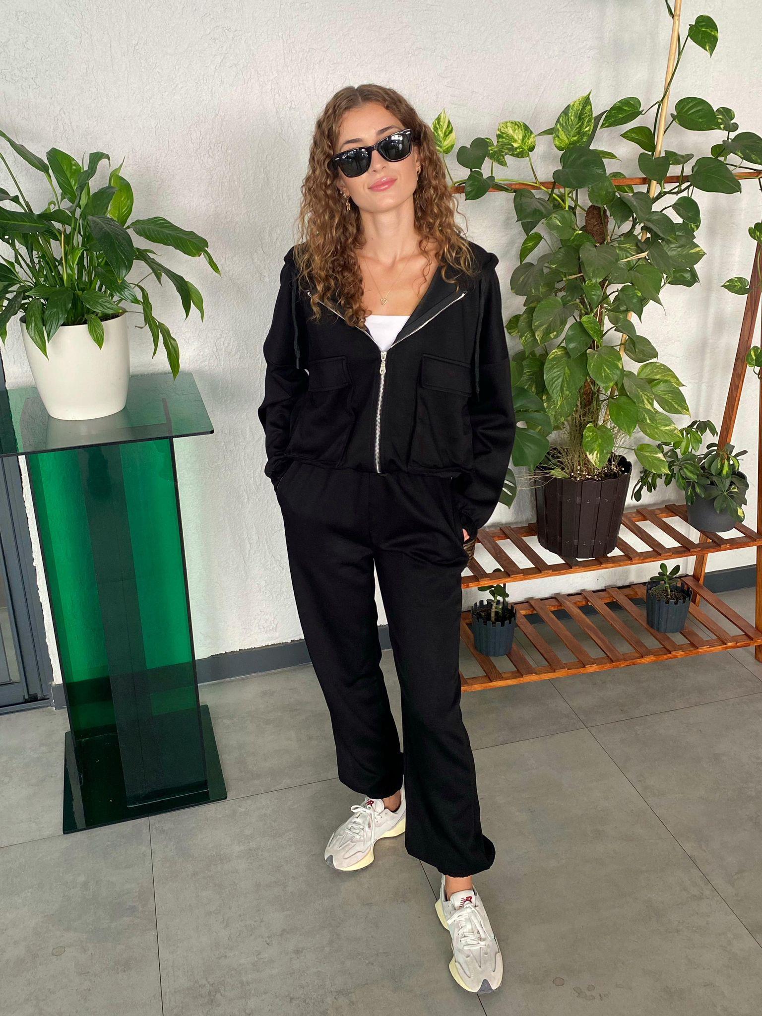 Siyah Fermuarlı Modal Kumaş Eşofman Takımı