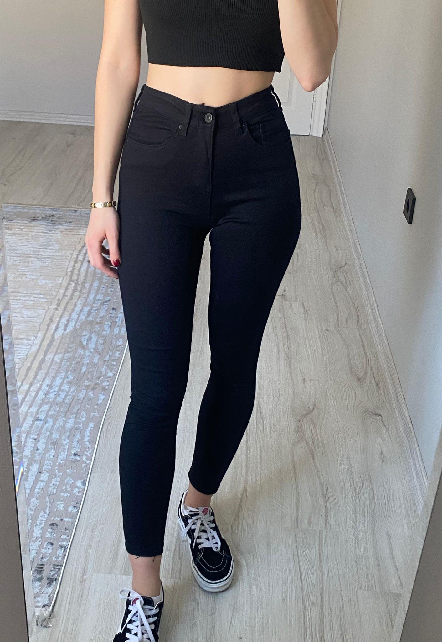 Siyah Yüksek Bel Likralı Jean