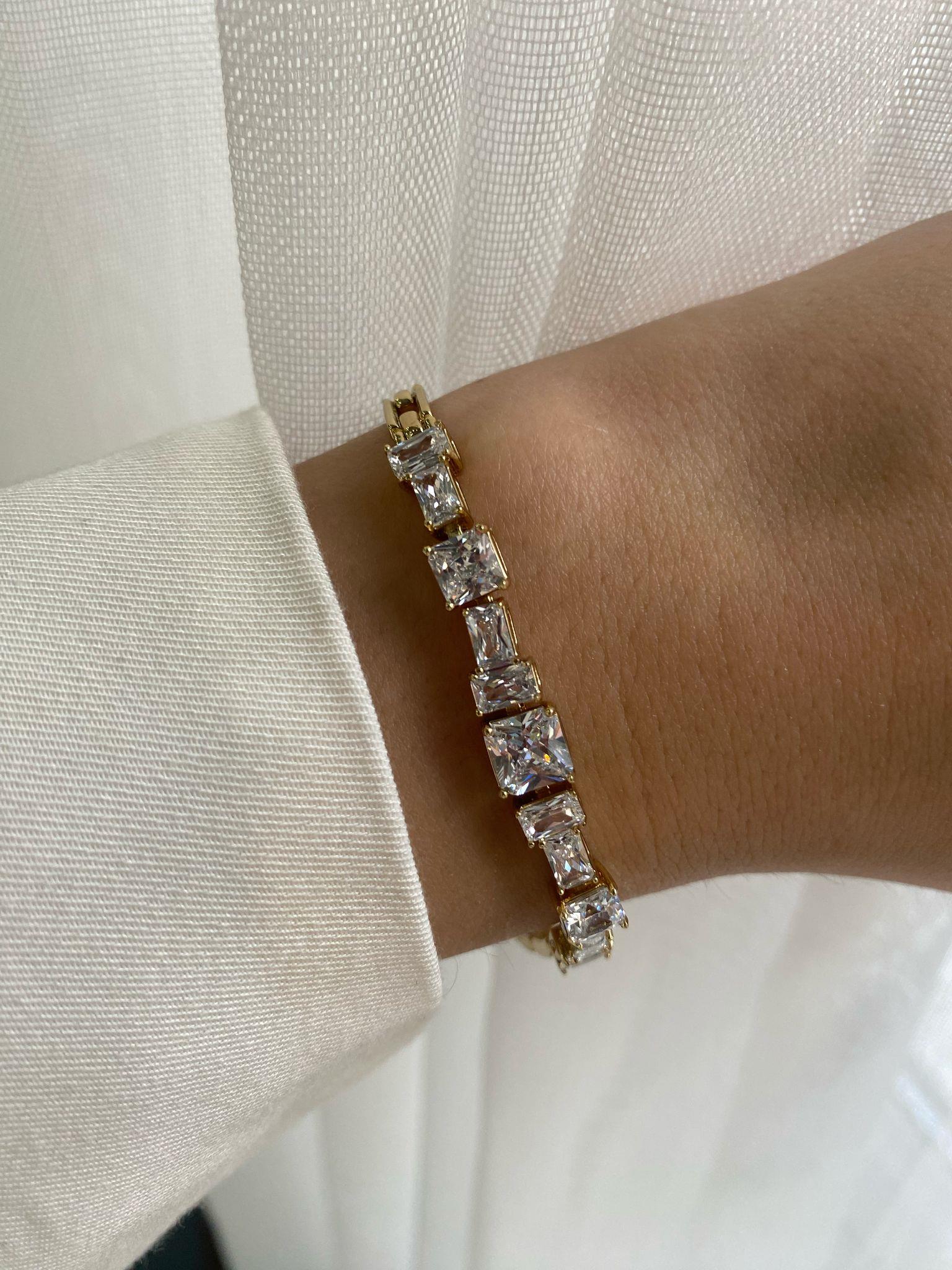 Tasarım Baget Taşlı Gold Xuping Bileklik