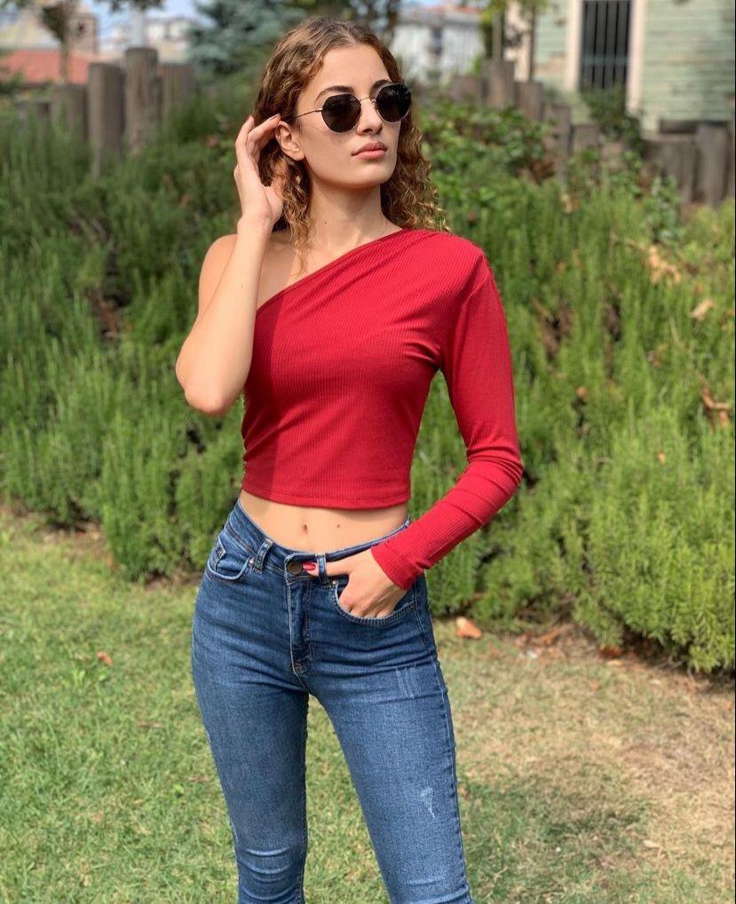 Tek Kol Vatkalı Bordo Bluz