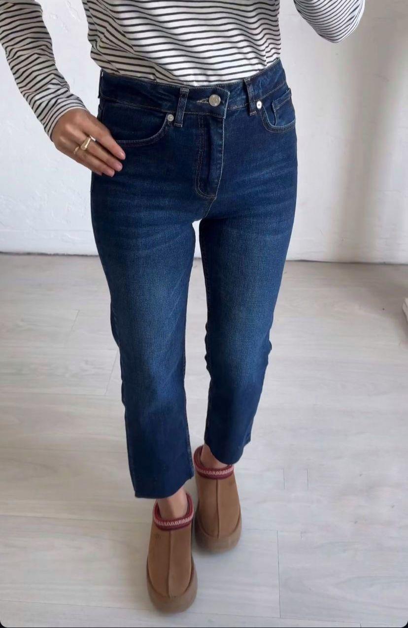 Yüksek Bel Kesik Paça Boyfit Jean Lacivert