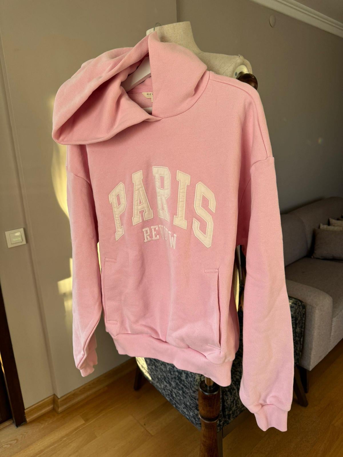 Pembe Paris Yazılı Oversize Sweatshirt İthal Marka Ürün