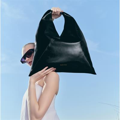 Savanna Hobo Bag - Black Patent