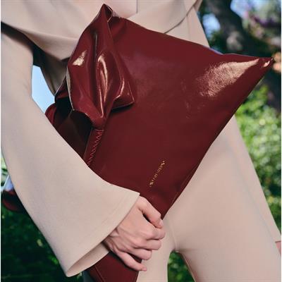 Savanna Hobo Bag - Bordeaux Patent