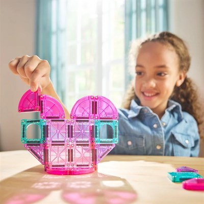 MAGNA-TILES Heart to Heart Travel Set – Kalpli Set Manyetik Bloklar (26 Parça)