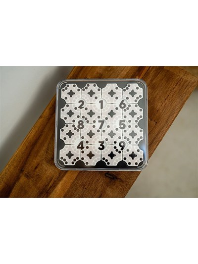 Smart Games Quantum- 2 in 1 puzzle