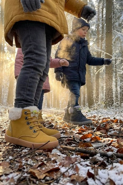 HOPFRÖG Furry Boots Sarı Nubuk Barefoot Çocuk Botu