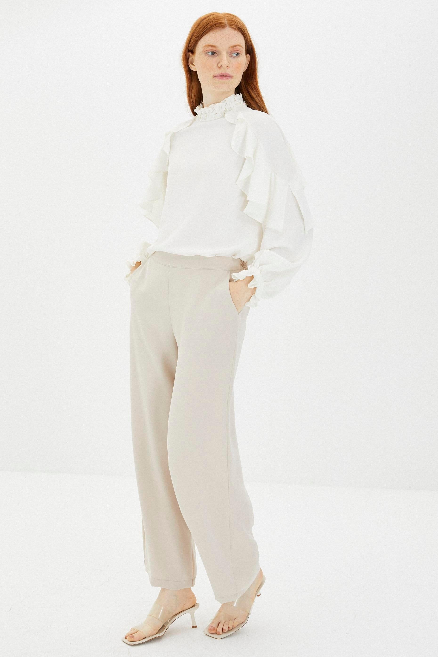 Bol Paça Bej Kumaş Pantolon