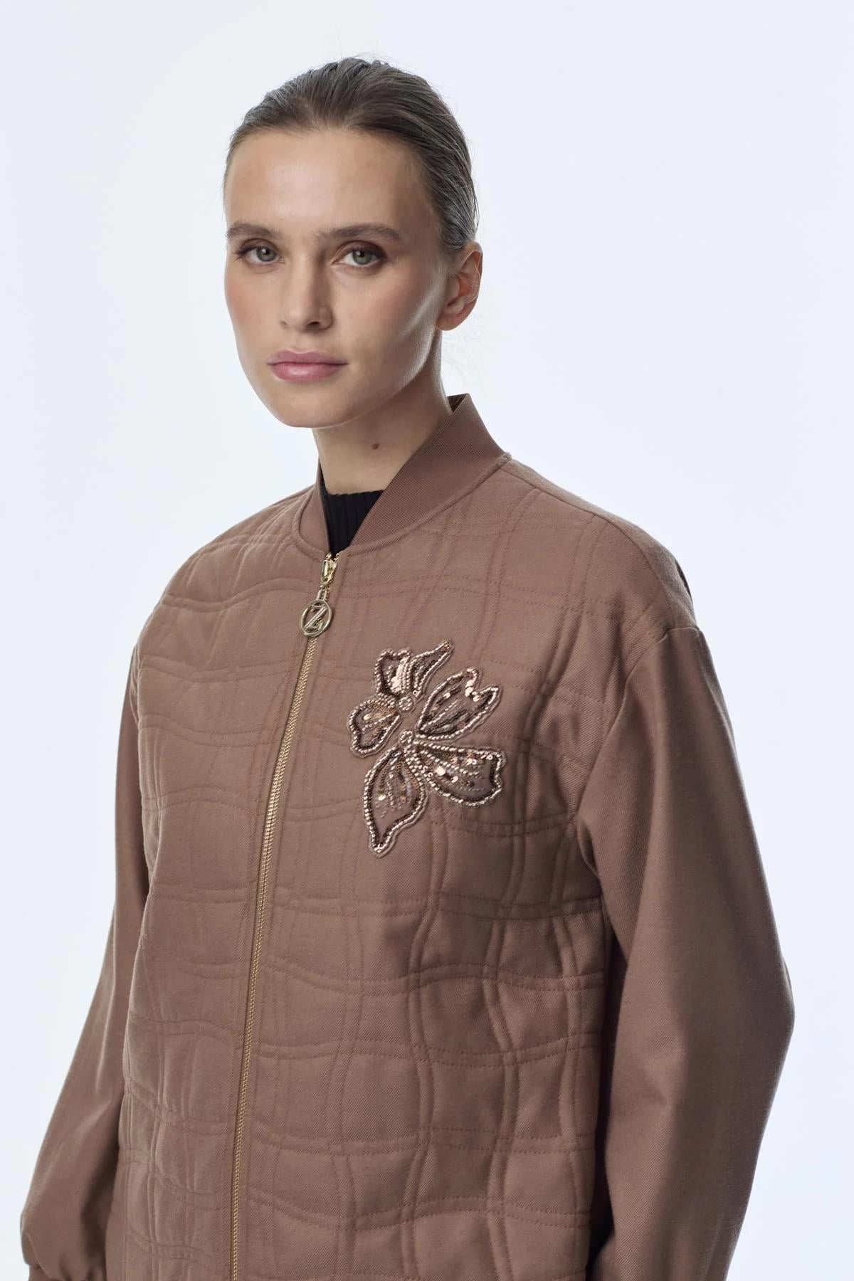 Kapitone Desenli Fermuarlı Kahve Ceket C-0150