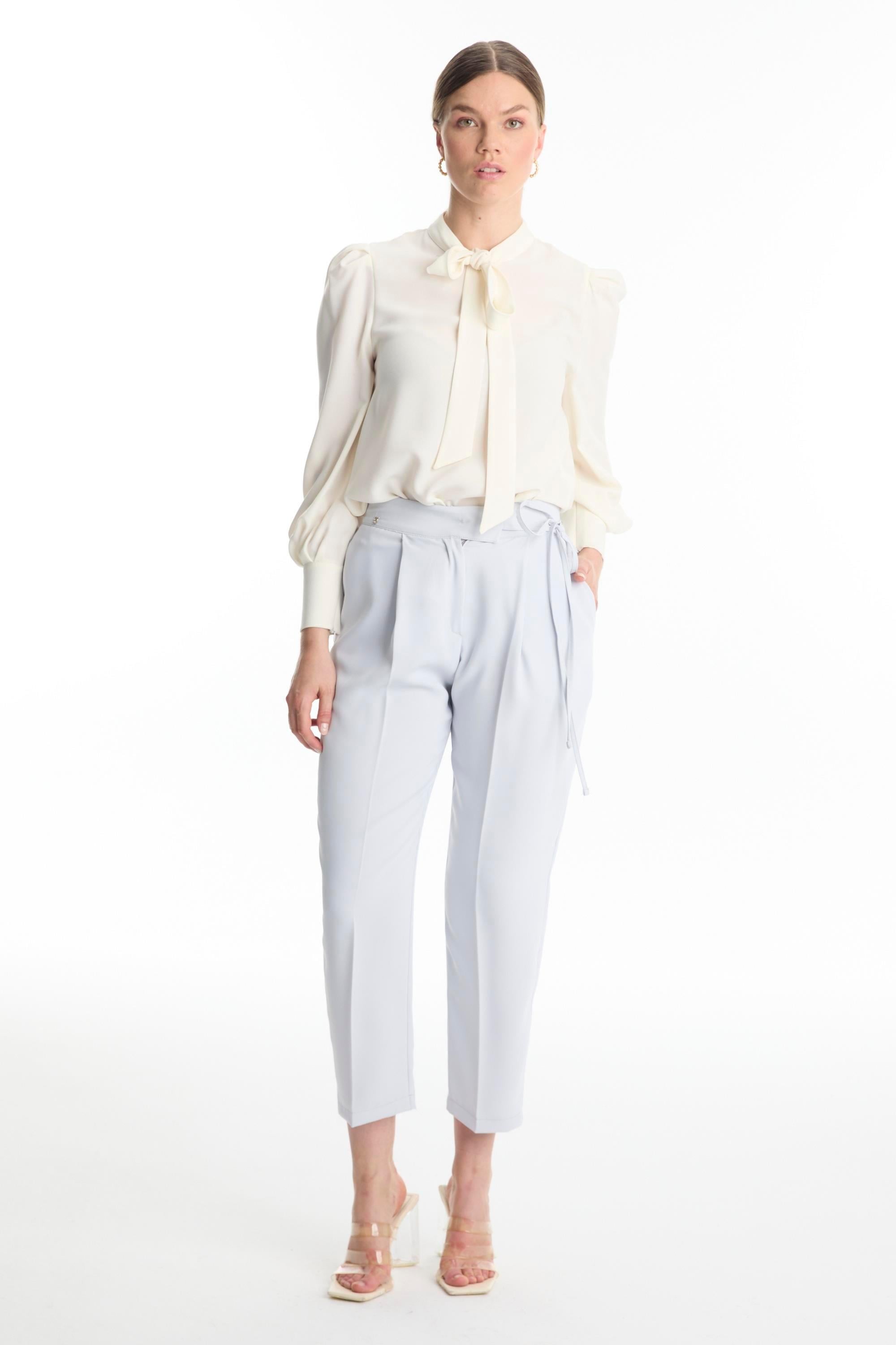 Pileli Kuşak Detaylı Gri Pantolon P-0229