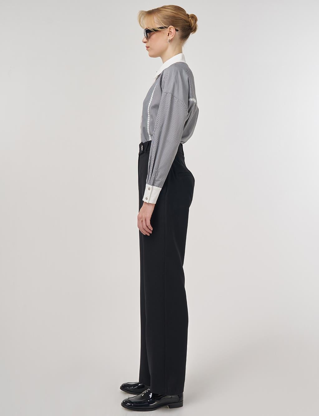 Düğme Detaylı Kumaş Pantolon Siyah 16049